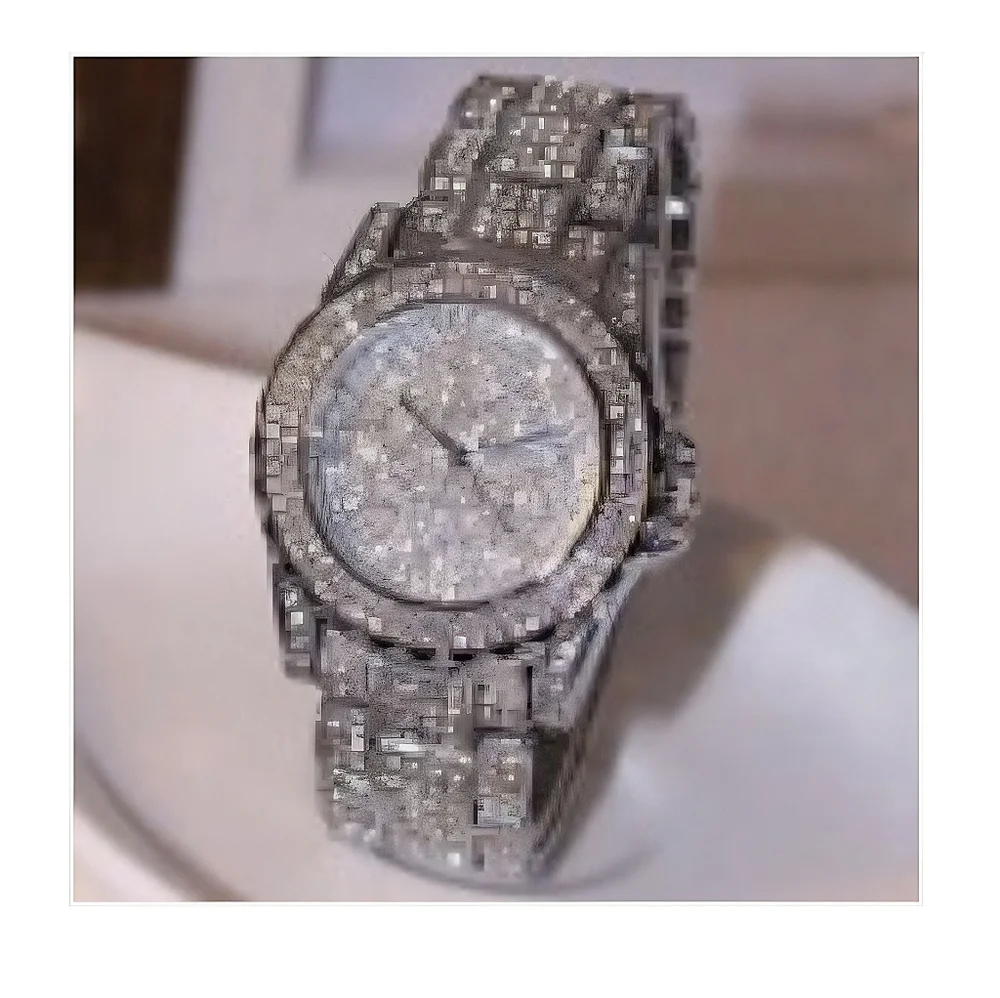 FASHIONABLE RHINESTONE WATCH